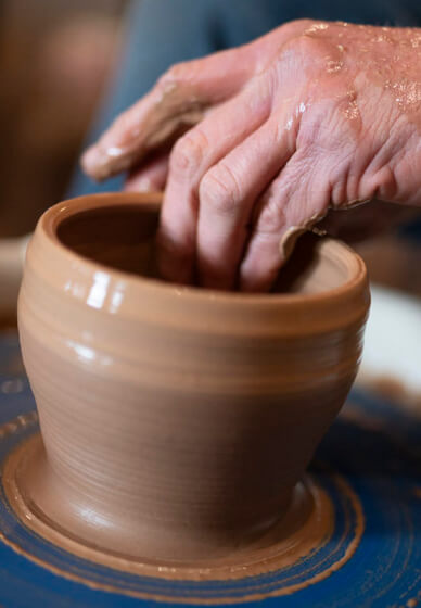 Beginner Wheel Throwing Pottery Course