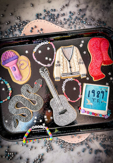 Cookie Decorating Class: Taylor Swift Themed