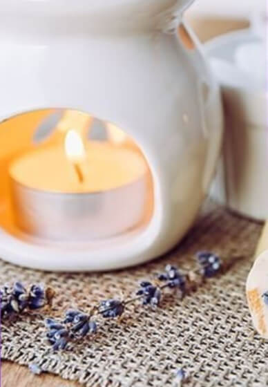 Make a Holiday Tea Light Candle and Wax Melts
