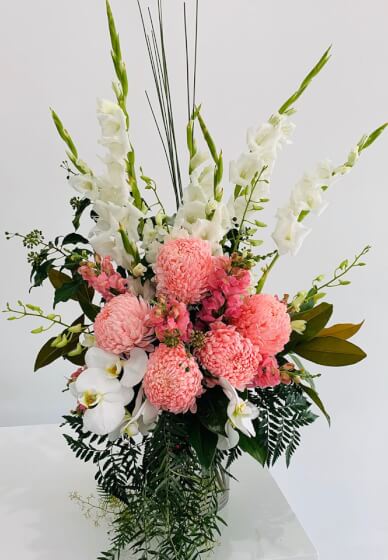 Make a Tall Floral Arrangement in a Vase