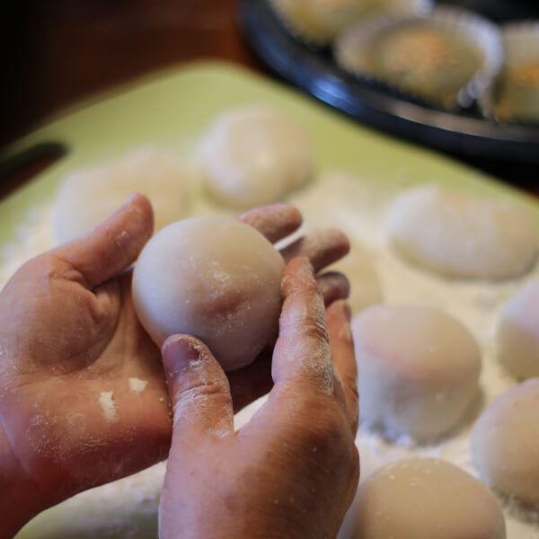Make Mochi at Home, Online class & kit