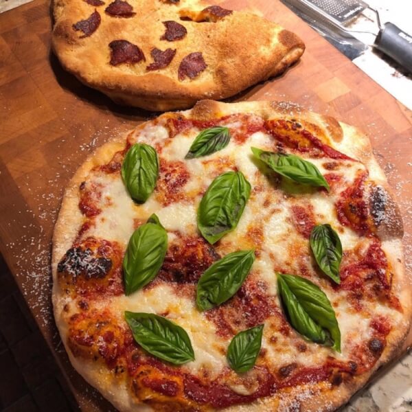 https://classbento.com/images/class/pizza-making-class-king-of-pizza-austin-600.jpg