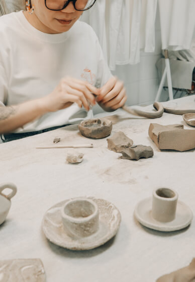 Hands-On Pottery Lesson For Kids – Part 1 Beginning Handbuilding