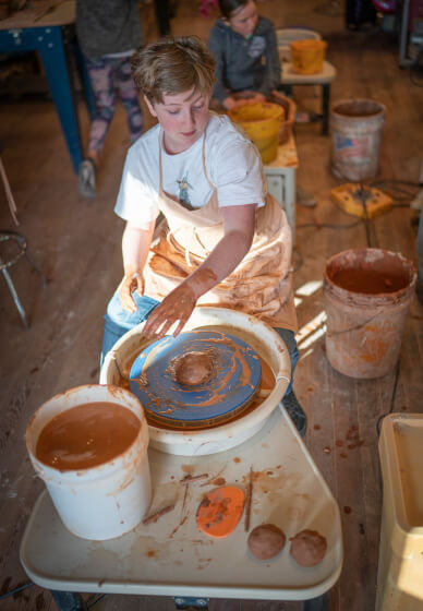 Kids Pottery Wheel, Childrens Pottery Wheel with Clay, Pottery Studio for  Kids Ages 8+, Beginner Pottery Wheel and Paint Pottery Kit - Kids Pottery