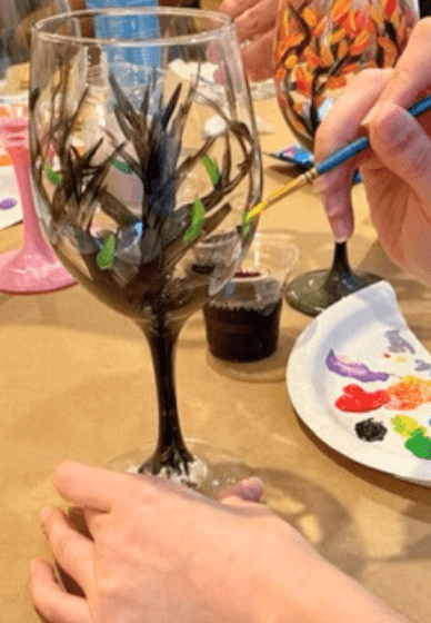 How to paint wine glasses:Wine glass painting ideas & glass painting ideas